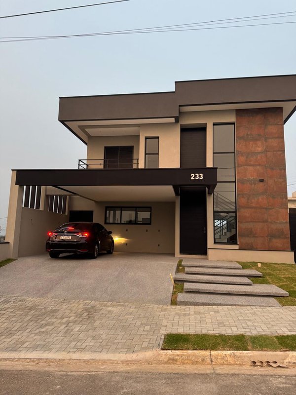 Casa com 3 Suítes no Condomínio Rudá  São José dos Campos - 