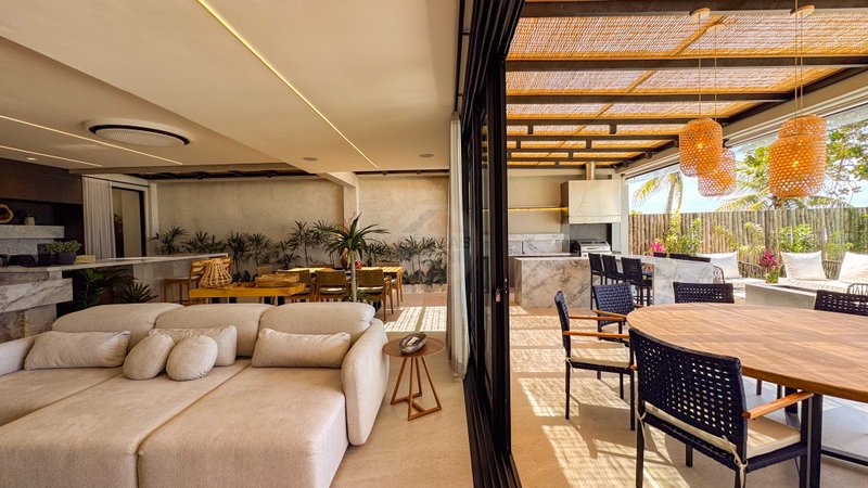 Casa Pé na Areia com Vista Privilegiada / 4 Suítes e Piscina Infinita - LOCAÇÃO DIÁRIA  São Sebastião - 