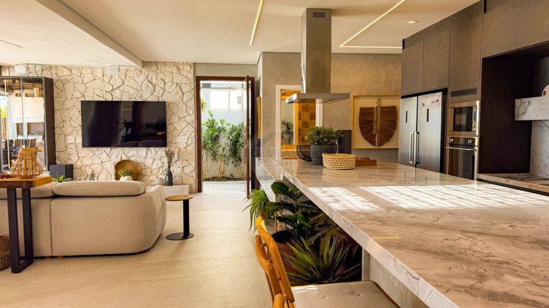 Casa Pé na Areia com Vista Privilegiada / 4 Suítes e Piscina Infinita - LOCAÇÃO DIÁRIA  São Sebastião - 