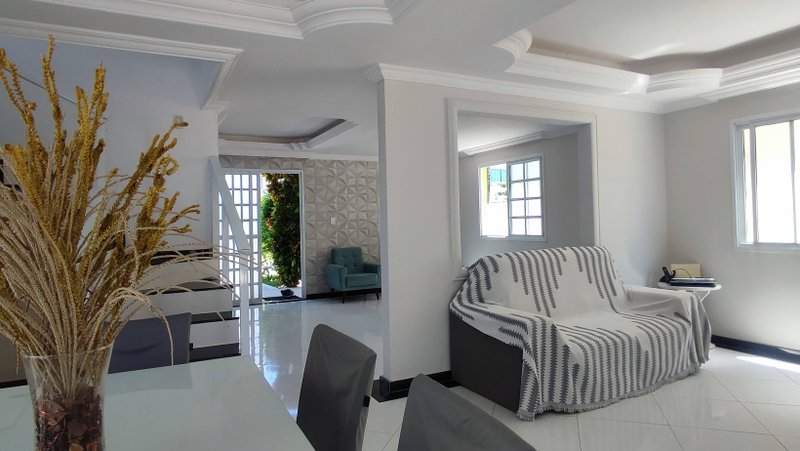 Casa/4/4, 3 Suítes -Condomínio Mundo Verde  Camaçari - 