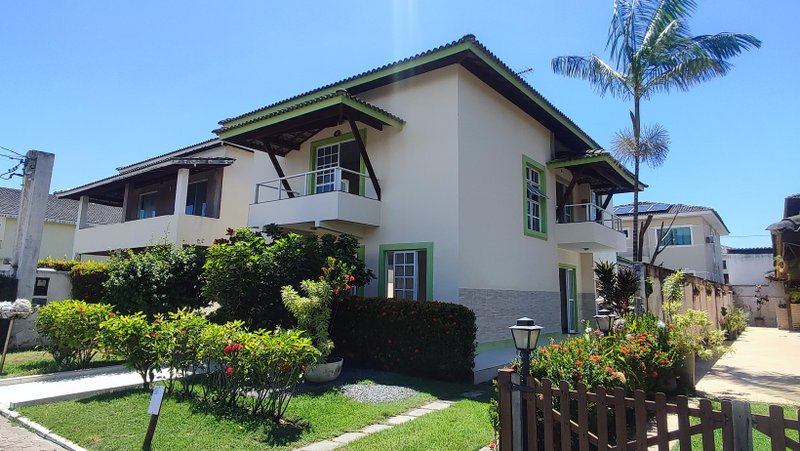 Casa/4/4, 3 Suítes -Condomínio Mundo Verde  Camaçari - 