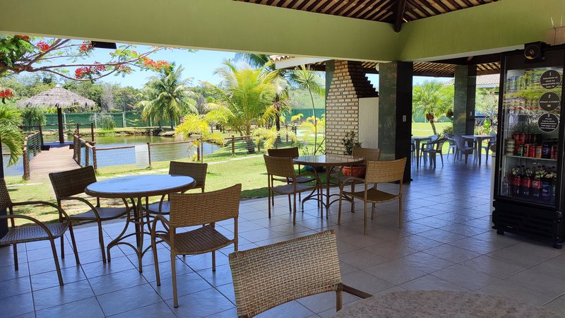 Casa/4/4, 3 Suítes -Condomínio Mundo Verde  Camaçari - 