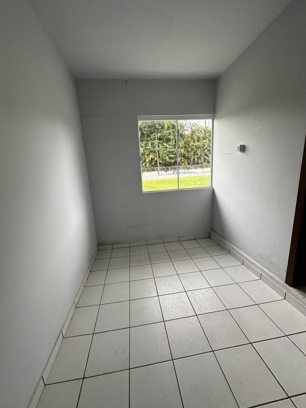 Casa Timbó, bairro Centro. Aceita permuta no local ou por outros imóveis!  Timbó - 