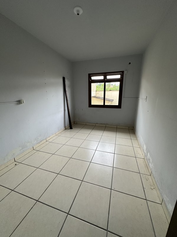 Casa Timbó, bairro Centro. Aceita permuta no local ou por outros imóveis!  Timbó - 