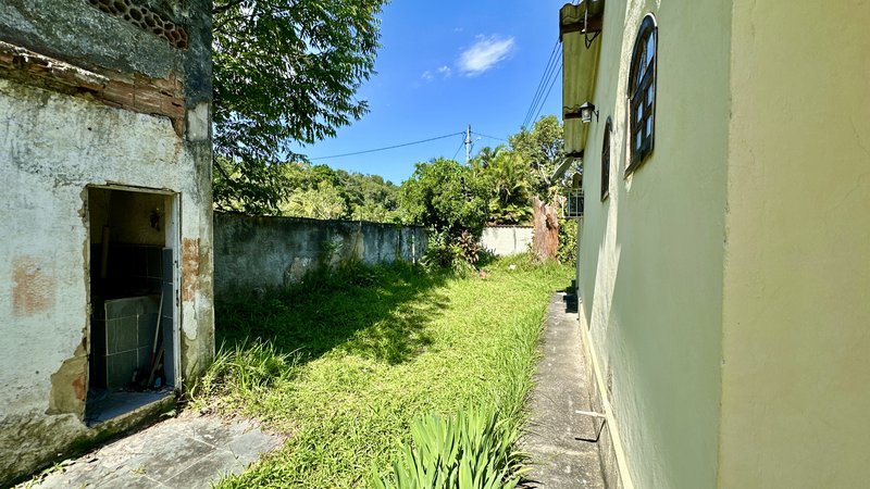 S&iacute;tio Completo em Guapimirim &ndash; Paz, Natureza e Seguran&ccedil;a por Apenas R$ 250.000! Rua Alexandre Gusmão Guapimirim - 