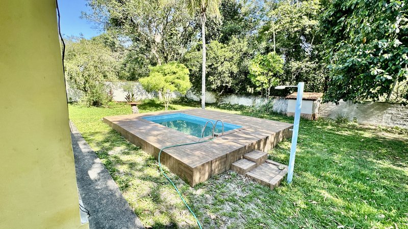 S&iacute;tio Completo em Guapimirim &ndash; Paz, Natureza e Seguran&ccedil;a por Apenas R$ 250.000! Rua Alexandre Gusmão Guapimirim - 