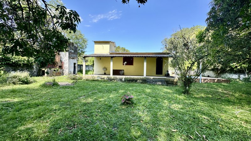 S&iacute;tio Completo em Guapimirim &ndash; Paz, Natureza e Seguran&ccedil;a por Apenas R$ 250.000! Rua Alexandre Gusmão Guapimirim - 