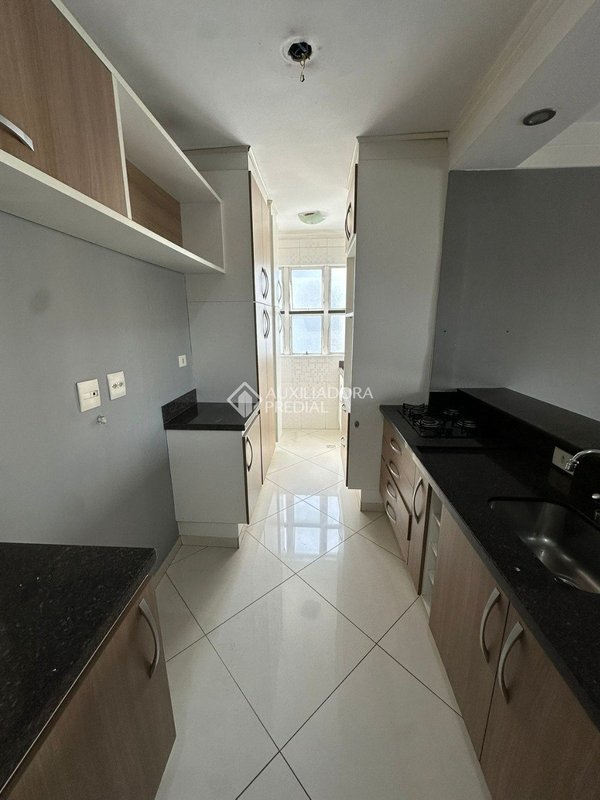 APTO 02 DORMITÓRIOS COM SACADA, BAETA NEVES, SBCAMPO, SP Avenida Armando Ítalo Setti São Bernardo do Campo - 