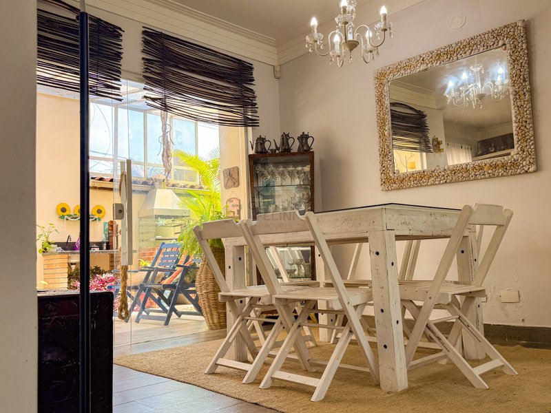 Casa moderna em condomínio na praia de Boiçucanga - VENDA  São Sebastião - 