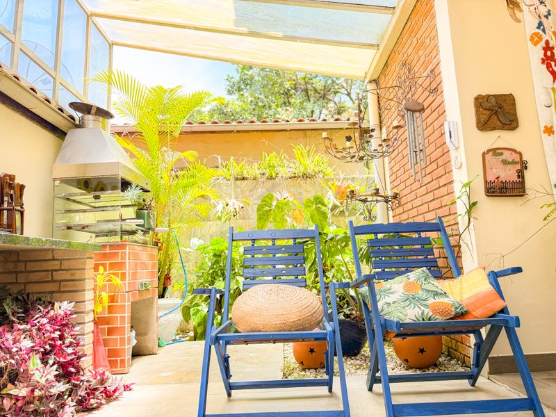 Casa moderna em condomínio na praia de Boiçucanga - VENDA  São Sebastião - 