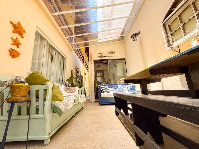 Casa moderna em condomínio na praia de Boiçucanga - VENDA  São Sebastião - 