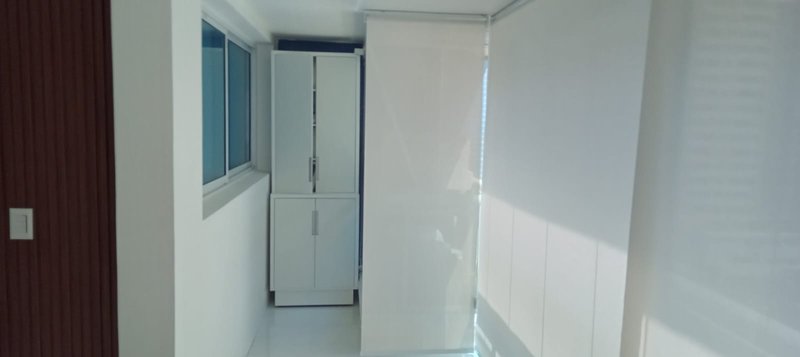 APARTAMENTO COBERTURA VISTA MAR QUARTO SALA SUÍTE PISCINA 4 GARAGENS À VENDA EM ARMAÇÃO! Rua Américo Vespúcio Salvador - 