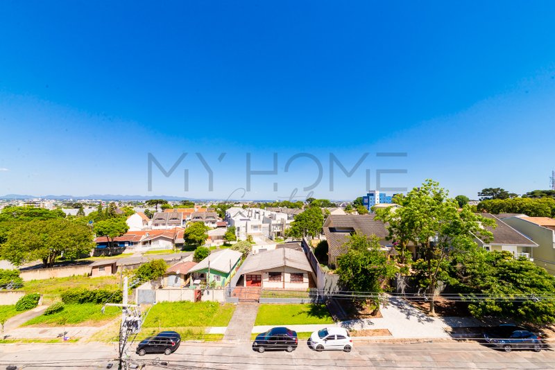 Apartamento mobiliado no Jardim Botânico Rua Dom João VI Curitiba - 