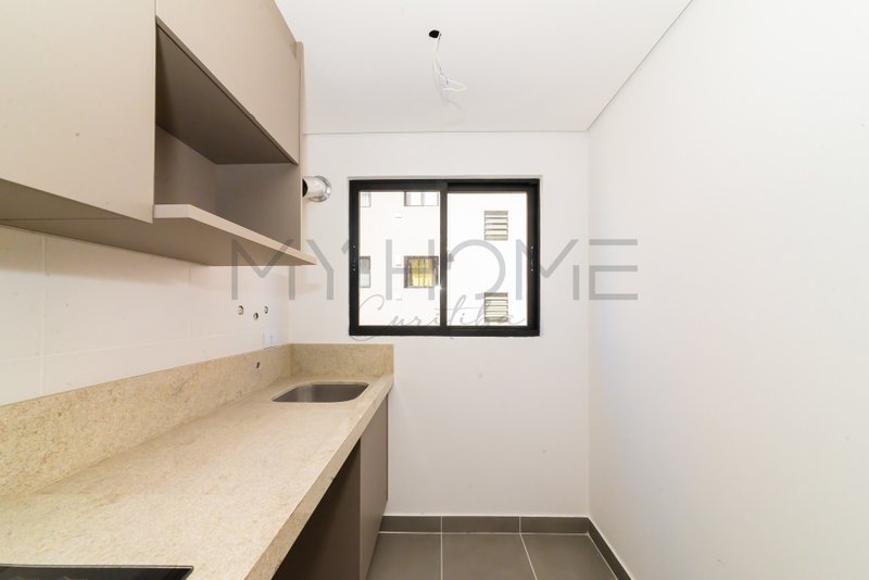 Apartamento mobiliado no Jardim Botânico Rua Dom João VI Curitiba - 