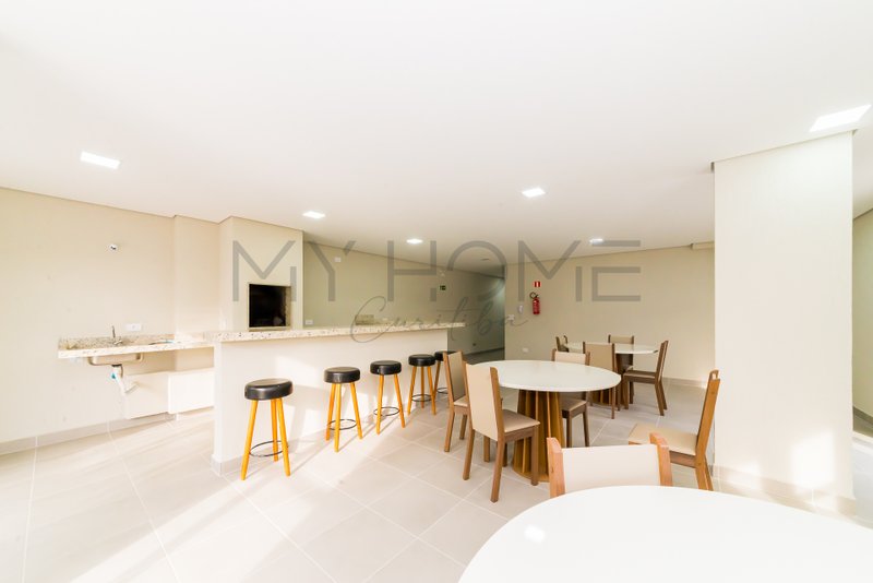 Apartamento mobiliado no Jardim Botânico Rua Dom João VI Curitiba - 