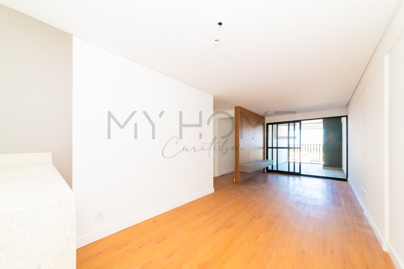 Apartamento mobiliado no Jardim Botânico Rua Dom João VI Curitiba - 