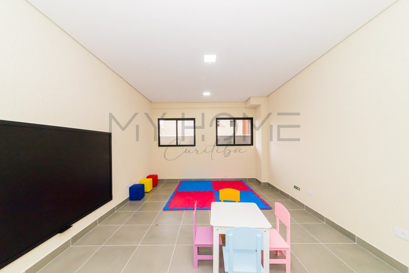 Apartamento mobiliado no Jardim Botânico Rua Dom João VI Curitiba - 