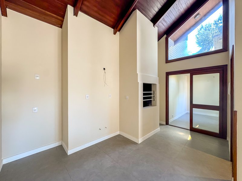 R$ 1.595.000 - &Oacute;TIMA COBERTURA DUPLEX - REFORMADA - 198M2 - 2 SU&Iacute;TES - 2 VAGAS Rua Anita Garibaldi Porto Alegre - 