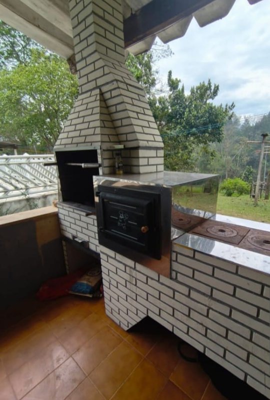 Chácara com piscina no bairro da Boa Vista  Igaratá - 