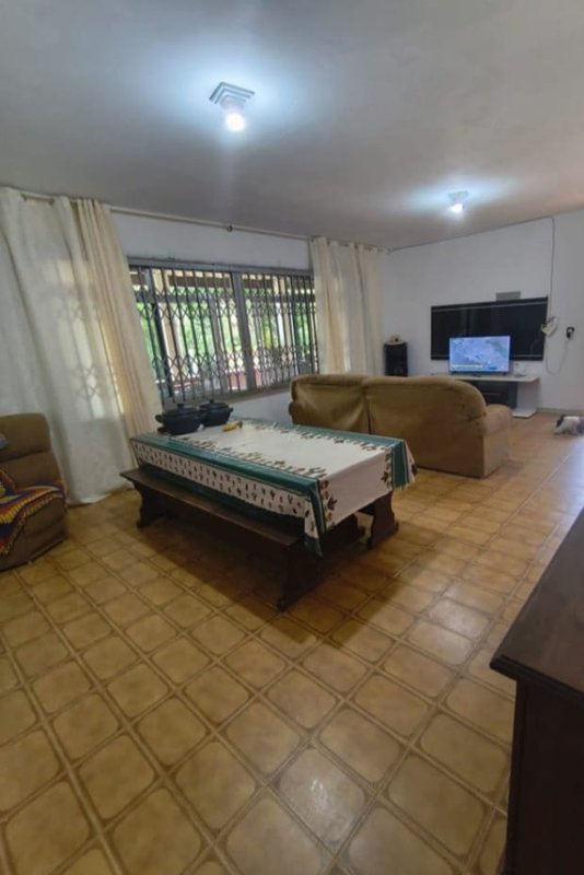 Chácara com piscina no bairro da Boa Vista  Igaratá - 