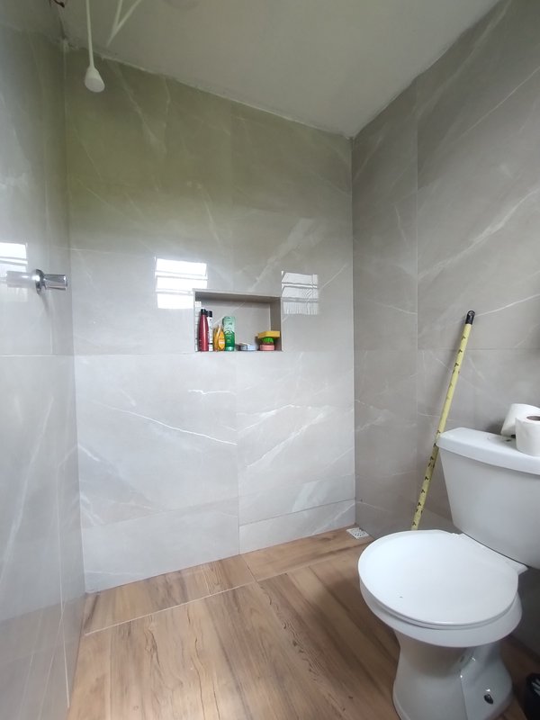 Chácara com piscina próximo à Igaratá  Igaratá - 