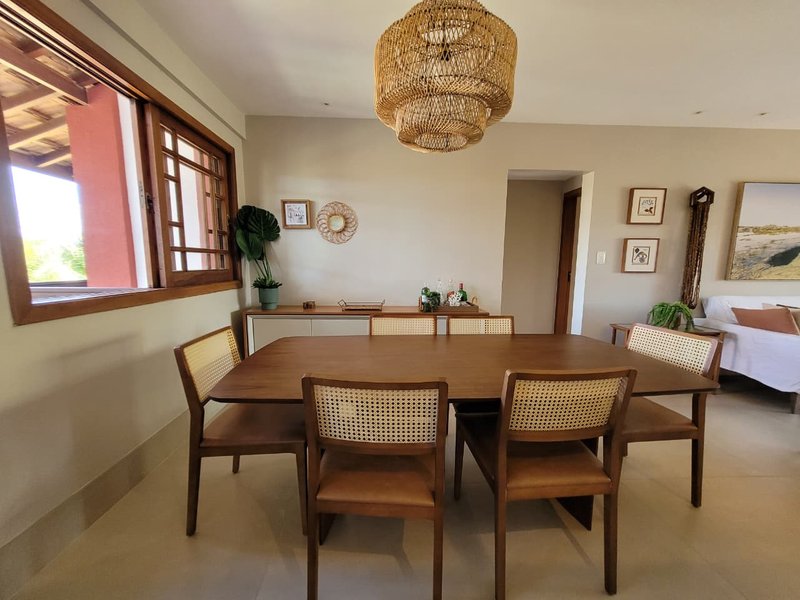 VILLAGE 3 QUARTOS VARANDA PISCINA 2 GARAGENS À VENDA NO PISCINAS NATURAIS PRAIA DO FORTE! Açu da Torre MATA DE SÃO JOÃO - 