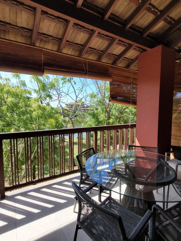 VILLAGE 3 QUARTOS VARANDA PISCINA 2 GARAGENS À VENDA NO PISCINAS NATURAIS PRAIA DO FORTE! Açu da Torre MATA DE SÃO JOÃO - 