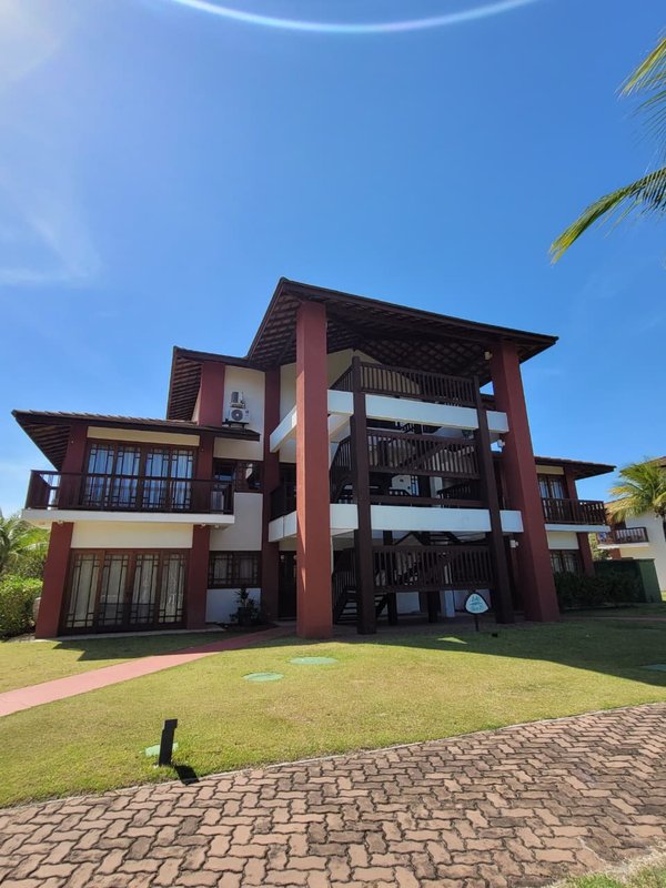 VILLAGE 3 QUARTOS VARANDA PISCINA 2 GARAGENS À VENDA NO PISCINAS NATURAIS PRAIA DO FORTE! Açu da Torre MATA DE SÃO JOÃO - 