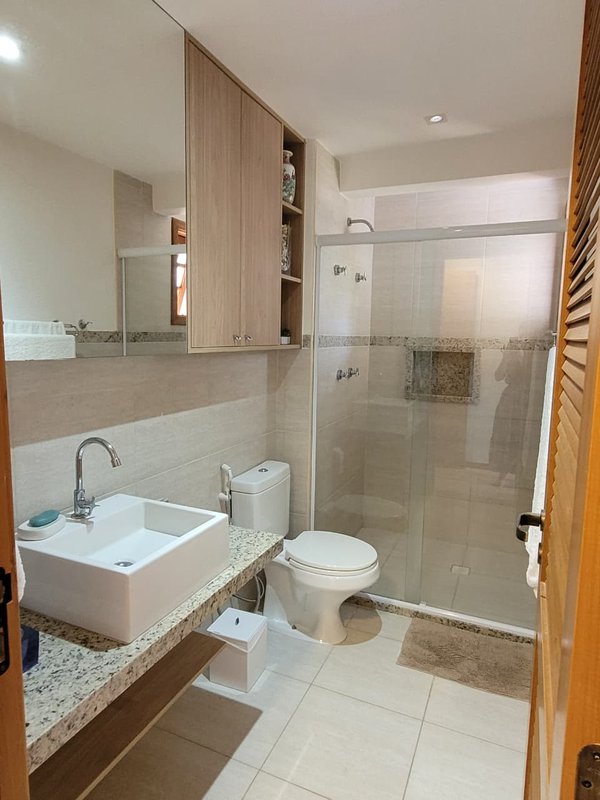 VILLAGE 3 QUARTOS VARANDA PISCINA 2 GARAGENS À VENDA NO PISCINAS NATURAIS PRAIA DO FORTE! Açu da Torre MATA DE SÃO JOÃO - 