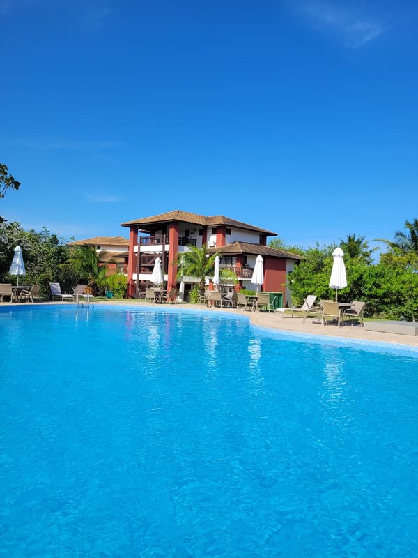 VILLAGE 3 QUARTOS VARANDA PISCINA 2 GARAGENS À VENDA NO PISCINAS NATURAIS PRAIA DO FORTE! Açu da Torre MATA DE SÃO JOÃO - 