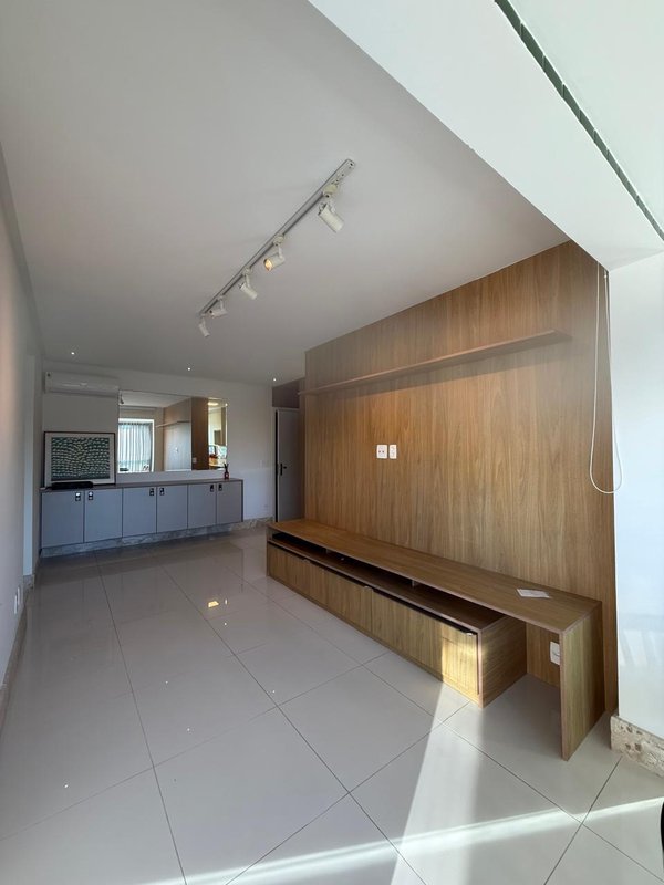 APARTAMENTO MOBILIADO VISTA MAR 2 QUARTO SUÍTE VARANDA PISCINA GARAGEM À VENDA NA BARRA! Rua Engenheiro Milton Oliveira Salvador - 