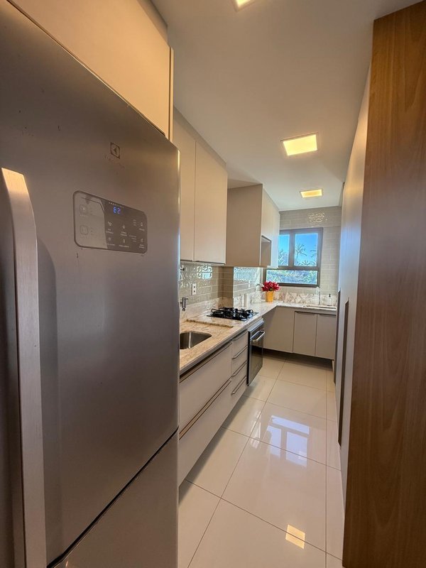 APARTAMENTO MOBILIADO VISTA MAR 2 QUARTO SUÍTE VARANDA PISCINA GARAGEM À VENDA NA BARRA! Rua Engenheiro Milton Oliveira Salvador - 