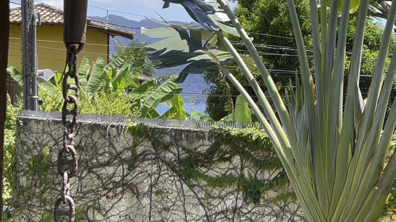 VENDE-SE CASA 4 QUARTOS - 220M2 - EXCELENTE OPORTUNIDADE DE TER SUA CASA EM ILHABELA!! Rua Projetada  Ilhabela - 