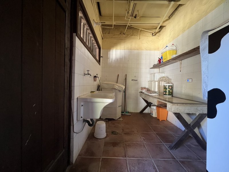 VENDE-SE CASA 4 QUARTOS - 220M2 - EXCELENTE OPORTUNIDADE DE TER SUA CASA EM ILHABELA!! Rua Projetada  Ilhabela - 