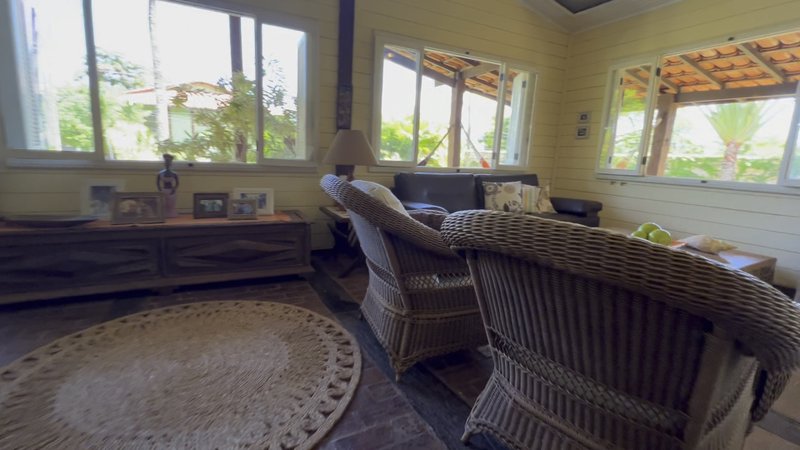 VENDE-SE CASA 4 QUARTOS - 220M2 - EXCELENTE OPORTUNIDADE DE TER SUA CASA EM ILHABELA!! Rua Projetada  Ilhabela - 