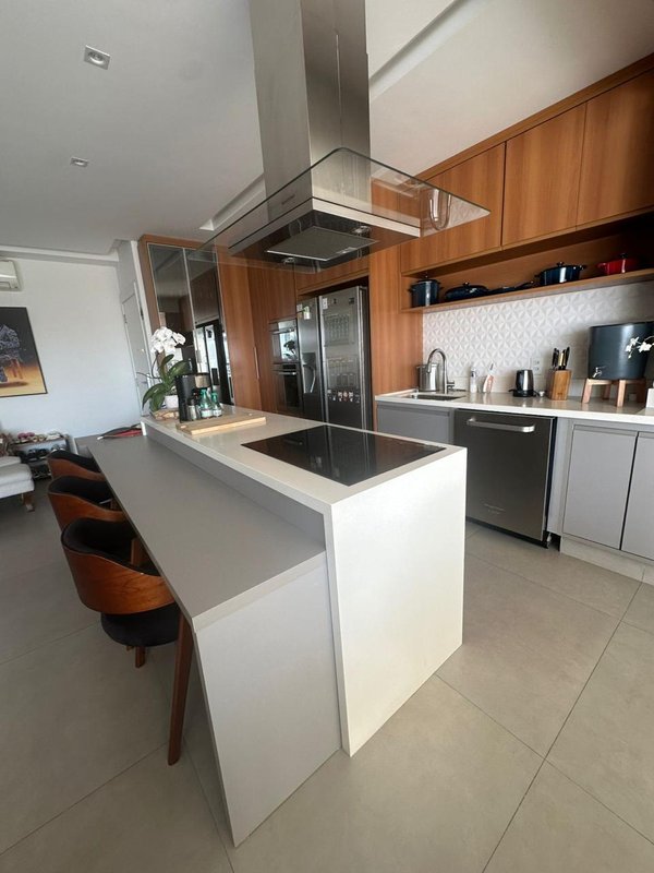 VENDE-SE APARTAMENTO&ndash; PRONTO PARA MORAR - 93m2 &ndash; AO LADO DO SHOPPING MORUMBI Rua Henri Dunant São Paulo - 