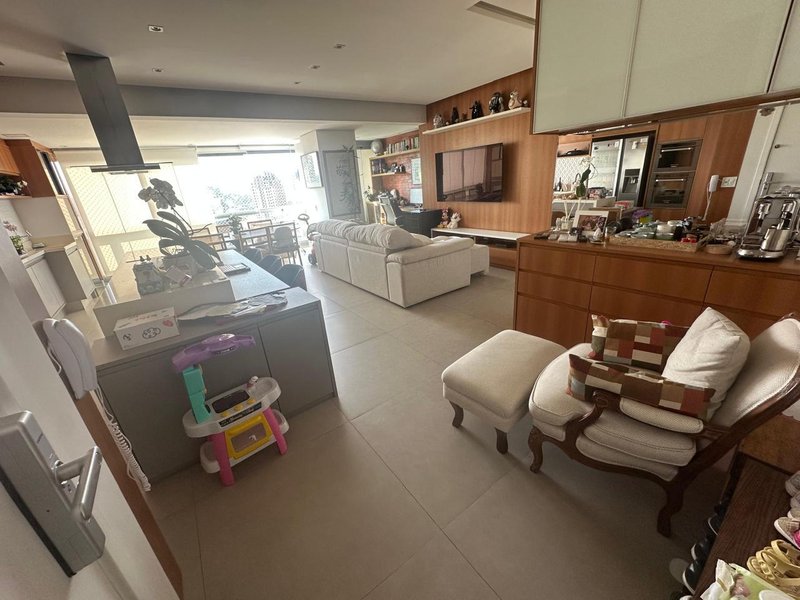 VENDE-SE APARTAMENTO&ndash; PRONTO PARA MORAR - 93m2 &ndash; AO LADO DO SHOPPING MORUMBI Rua Henri Dunant São Paulo - 