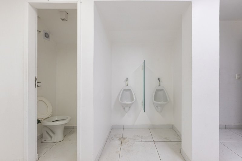 ALUGO IM&Oacute;VEL COMERCIAL &ndash; PINHEIROS - 540m2 - 14 VAGAS Rua Henrique Schaumann São Paulo - 