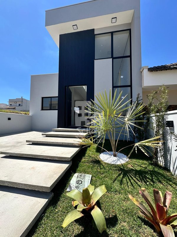 Belíssima Casa à venda Cond. Reserva dos Ypês 1 - 1 suíte e 1 demi suite  Tatuí - 