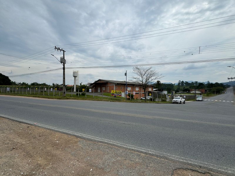 Galpão no Bairro Araponguinhas  Timbó - 