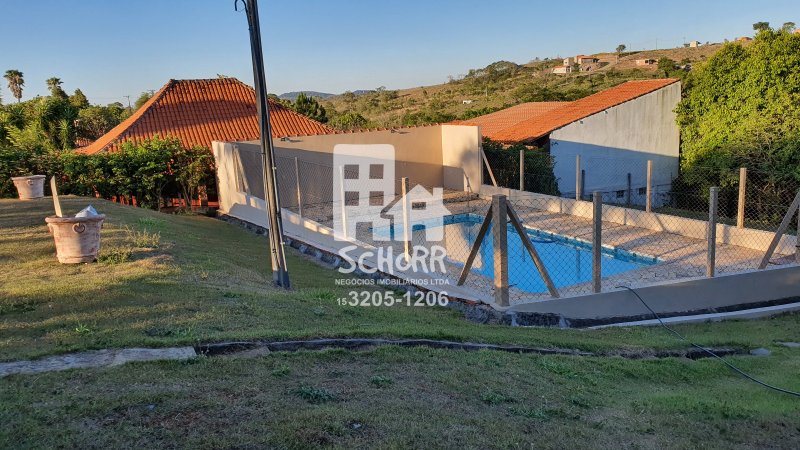 🏡 Chácara à venda – Condomínio Recanto da Castelo (KM 159 – sentido São Paulo)  PORANGABA - 