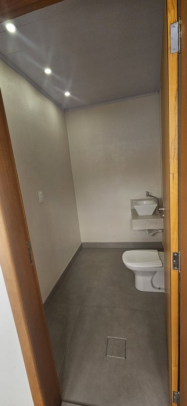 ✨Se você busca uma casa moderna, prática e com espaço de sobra, essa é a oportunidade!!  Caraguatatuba - 