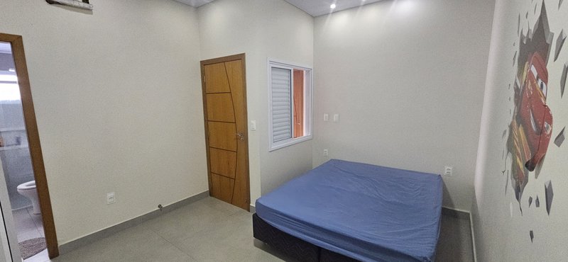 ✨Se você busca uma casa moderna, prática e com espaço de sobra, essa é a oportunidade!!  Caraguatatuba - 