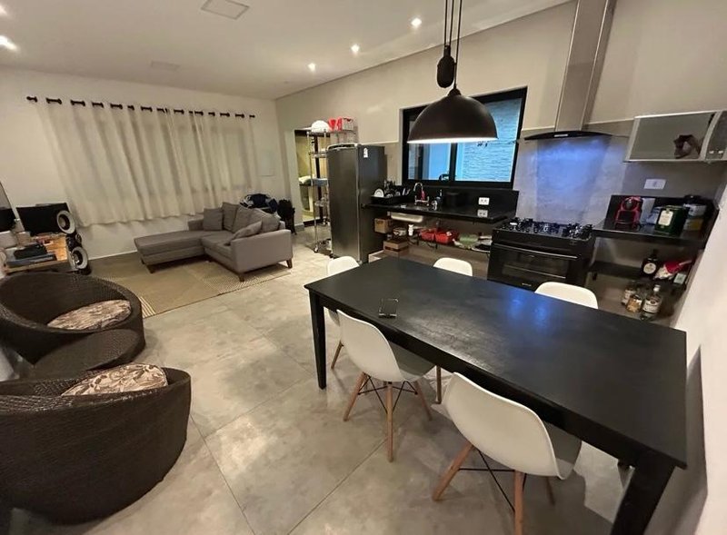 A Casa Térrea Ideal para Quem Busca Tranquilidade e Conforto!  Caraguatatuba - 