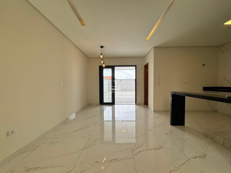 Sobrado 3 su&iacute;tes + 3 vagas de garagem  Guarulhos - 