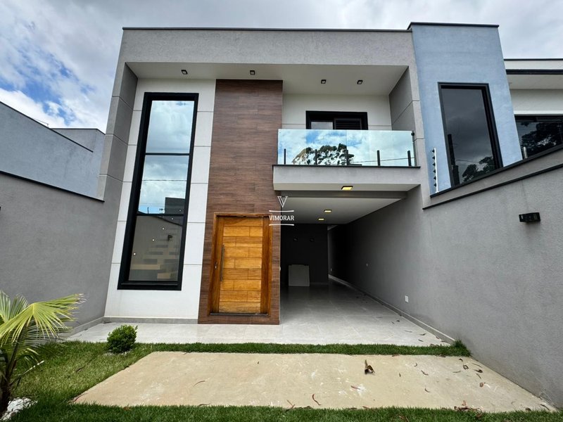 Sobrado 3 su&iacute;tes + 3 vagas de garagem  Guarulhos - 