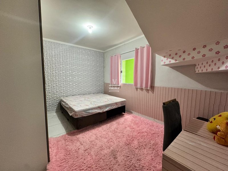 Sobrado 2 dormit&oacute;rios + 2 vagas de garagem  Itaquaquecetuba - 