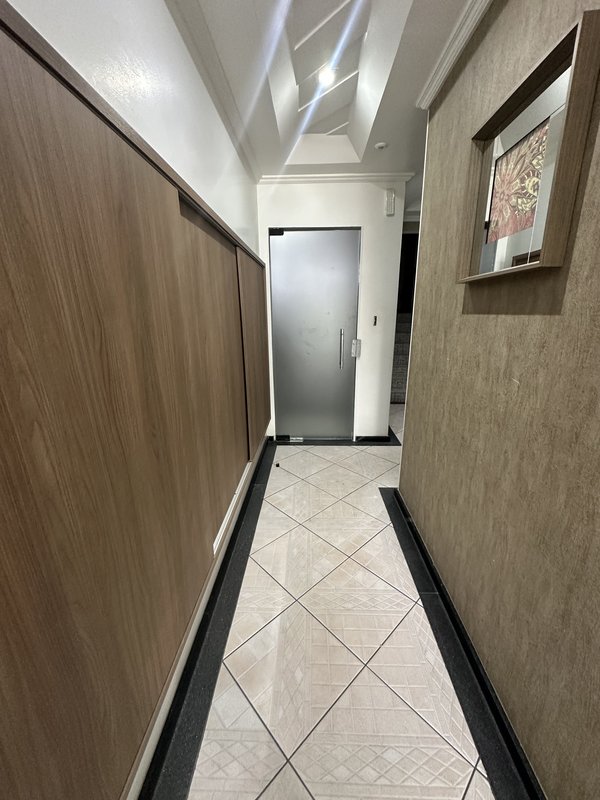 Apartamento em Itapema, Meia Praia, 3 Dormitórios próximo Russi Russi  Itapema - 