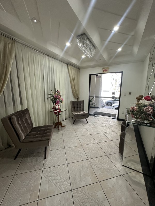 Apartamento em Itapema, Meia Praia, 3 Dormitórios próximo Russi Russi  Itapema - 