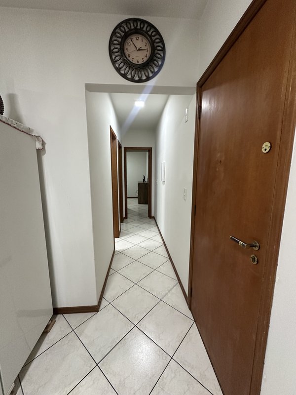 Apartamento em Itapema, Meia Praia, 3 Dormitórios próximo Russi Russi  Itapema - 